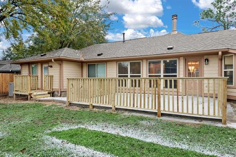 A home in Friendswood