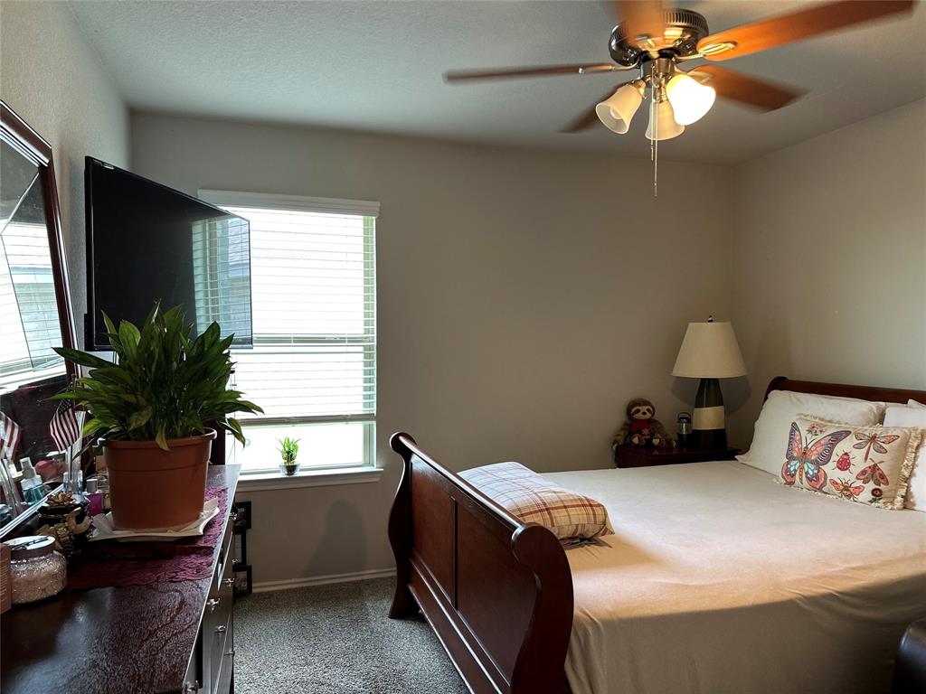 5623 Providence Green Court, Katy, Texas image 9