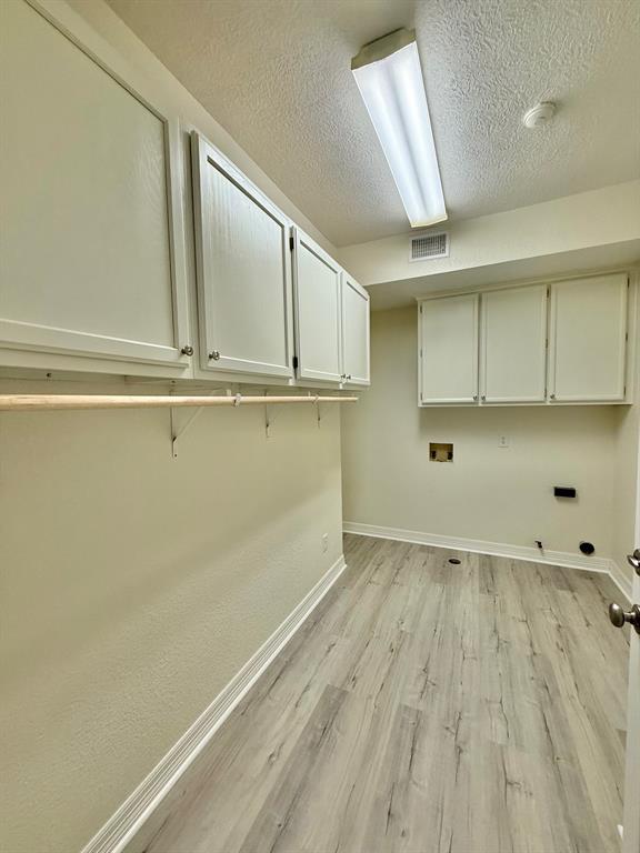 302 Buckingham Drive, Port Neches, Texas image 19