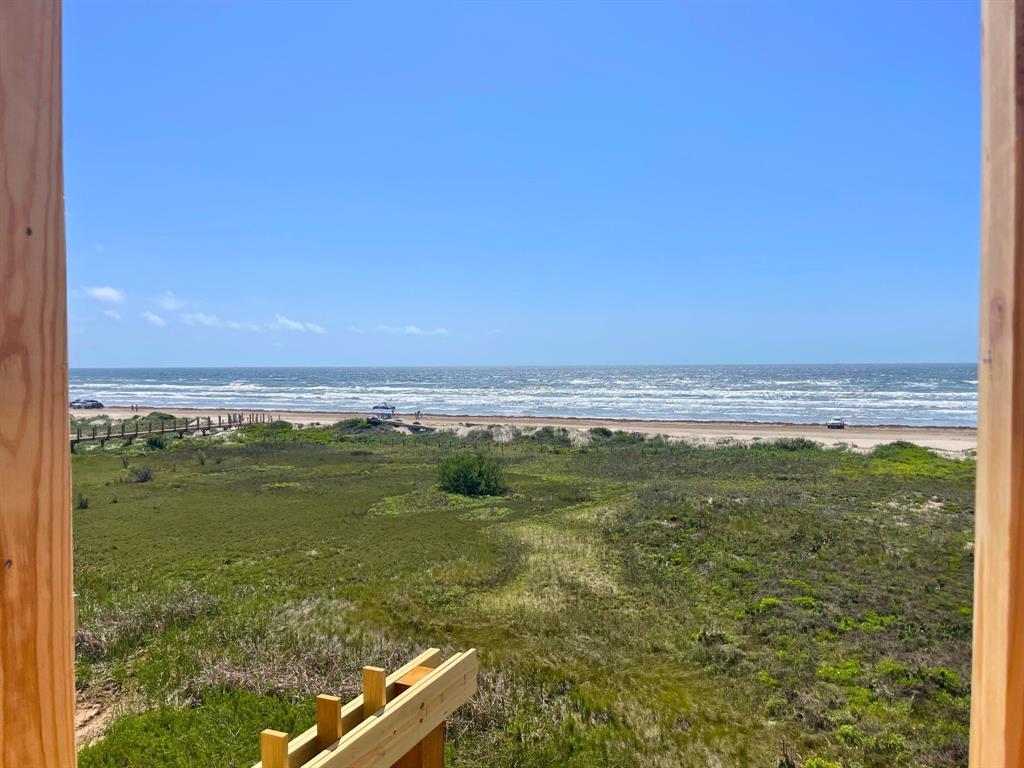 5002 Blue Water Highway, Freeport, Texas image 4