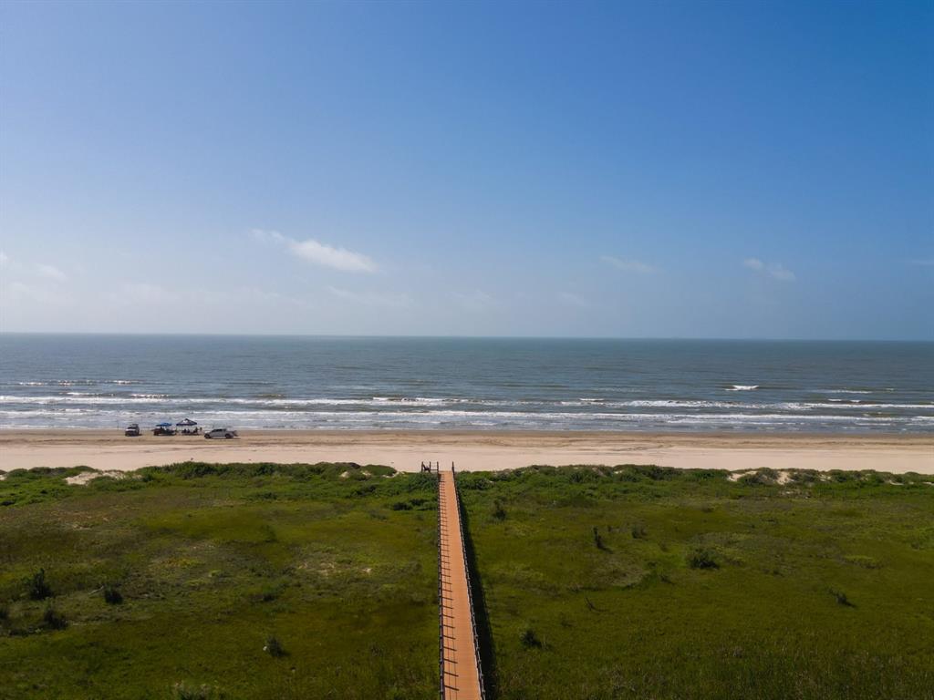 5002 Blue Water Highway, Freeport, Texas image 3