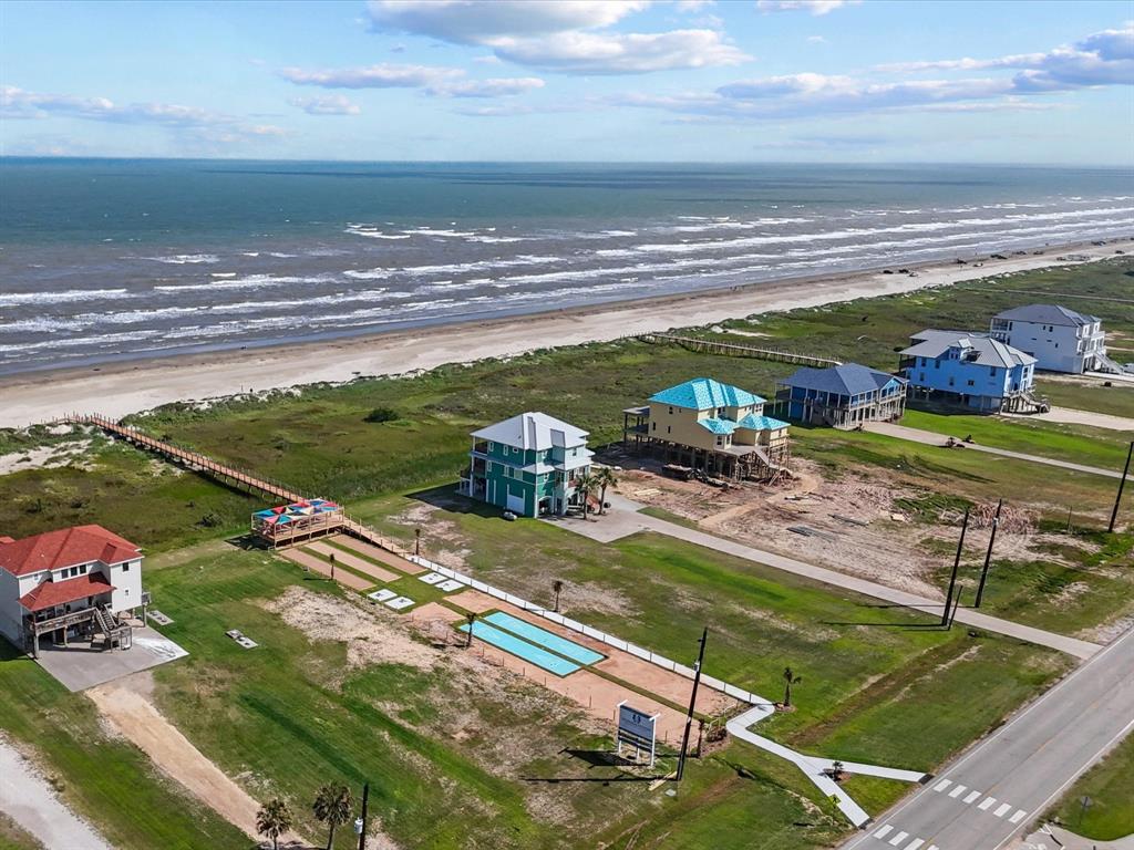 5002 Blue Water Highway