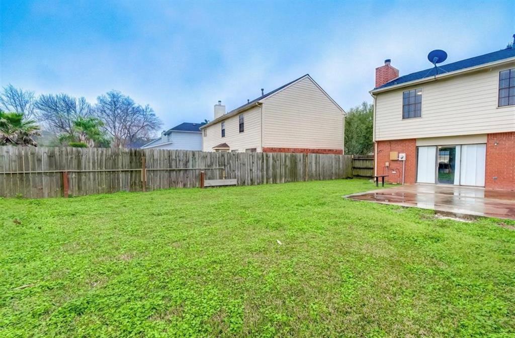 6403 Laurel Bush Lane, Sugar Land, Texas image 27