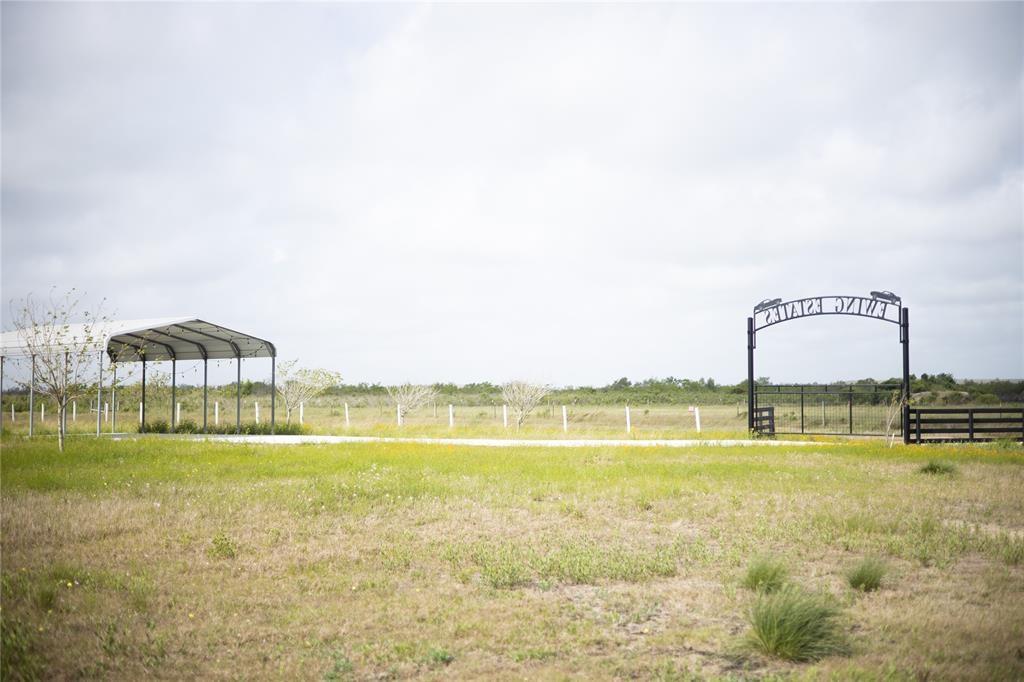 2757 Fairway Road, Angleton, Texas image 8