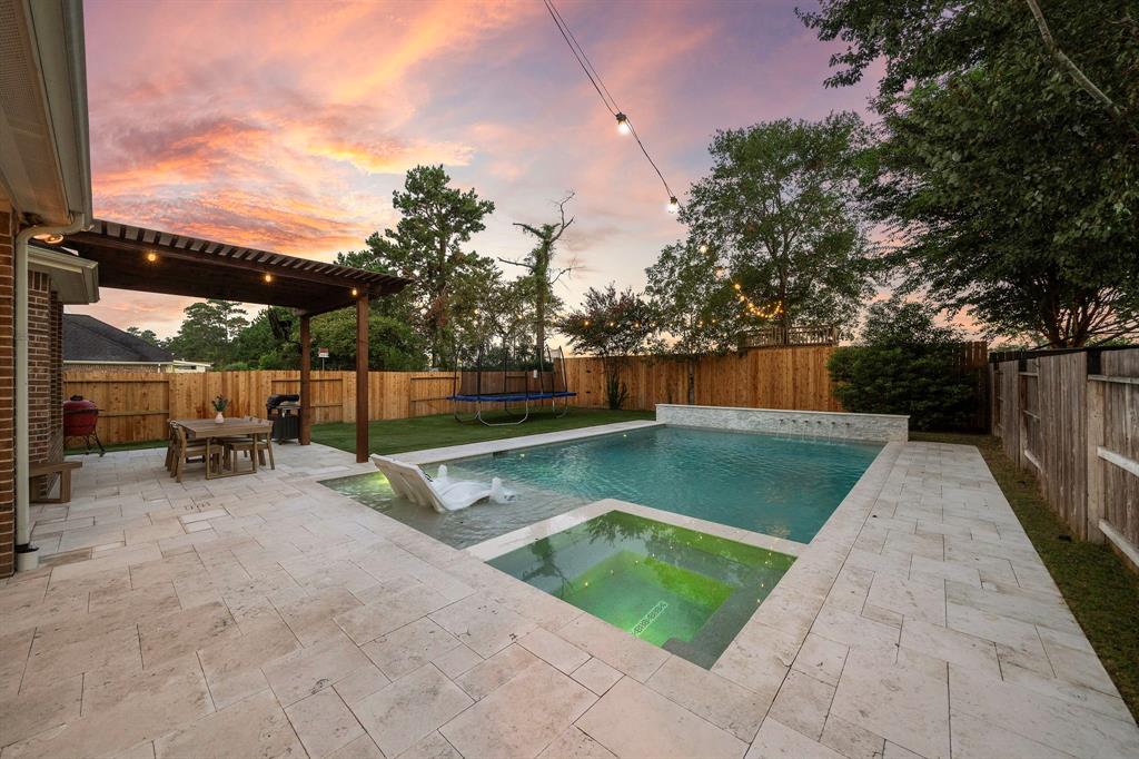 8442 Horsepen Bend Drive, Conroe, Texas image 43