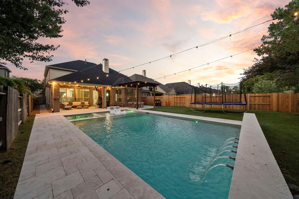 8442 Horsepen Bend Drive, Conroe, Texas image 9