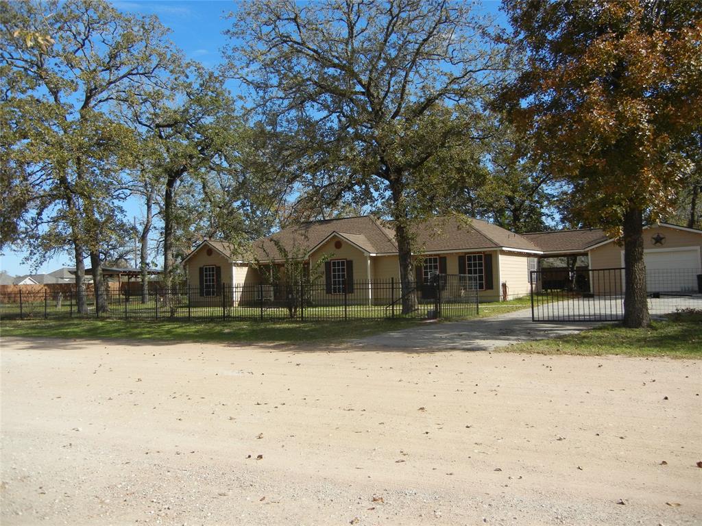 26109 Deerwood Drive, Hempstead, Texas image 1