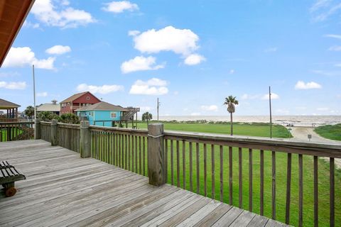 A home in Crystal Beach