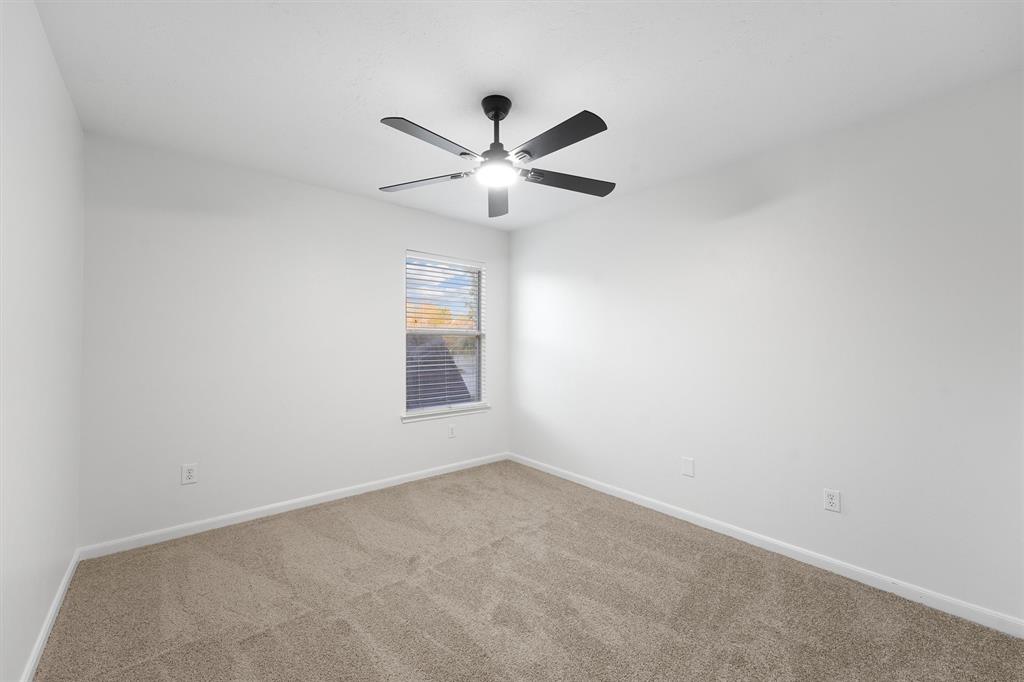 17314 Lake Clark Lane, Humble, Texas image 19