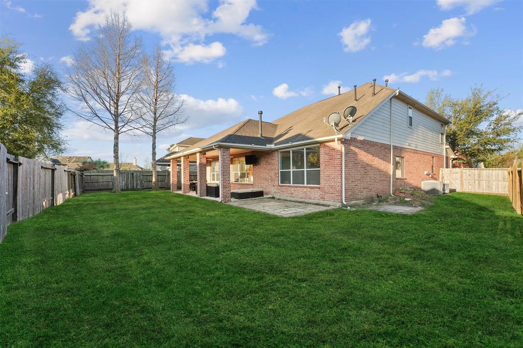 17314 Lake Clark Lane, Humble, Texas image 25