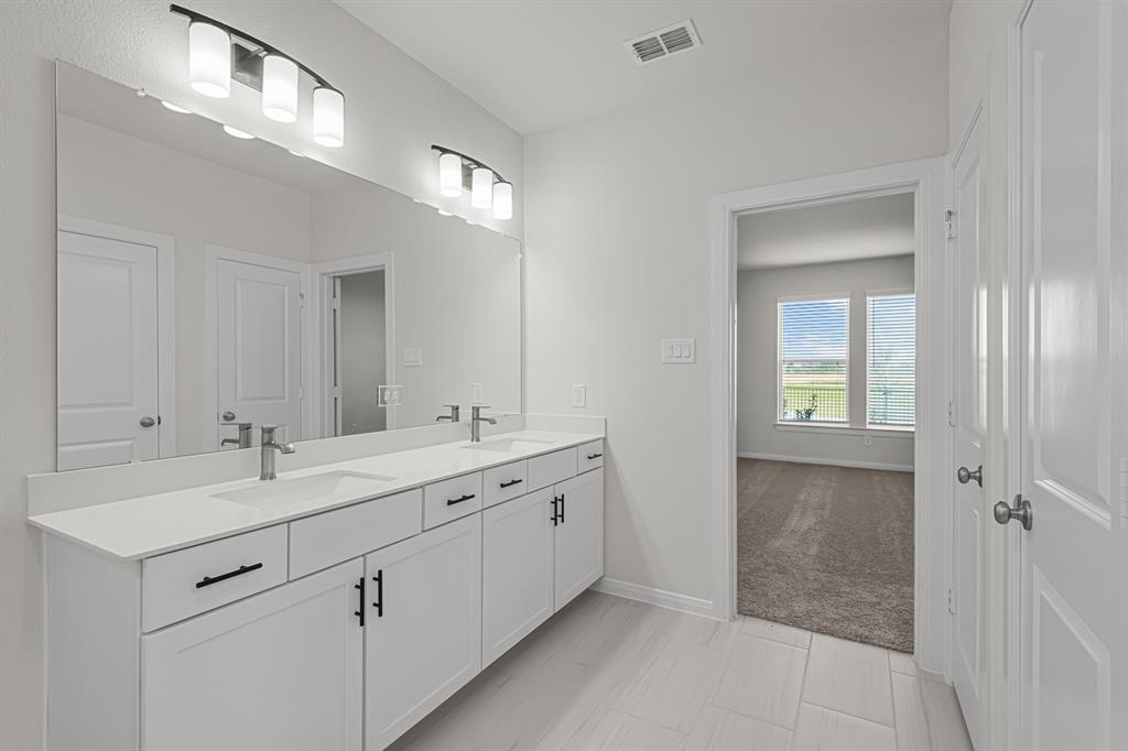 21726 Oakwood Drive, Waller, Texas image 31