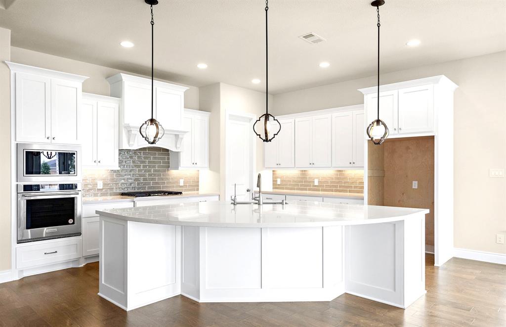 12410 Drifting Oakwood Lane, Cypress, Texas image 12