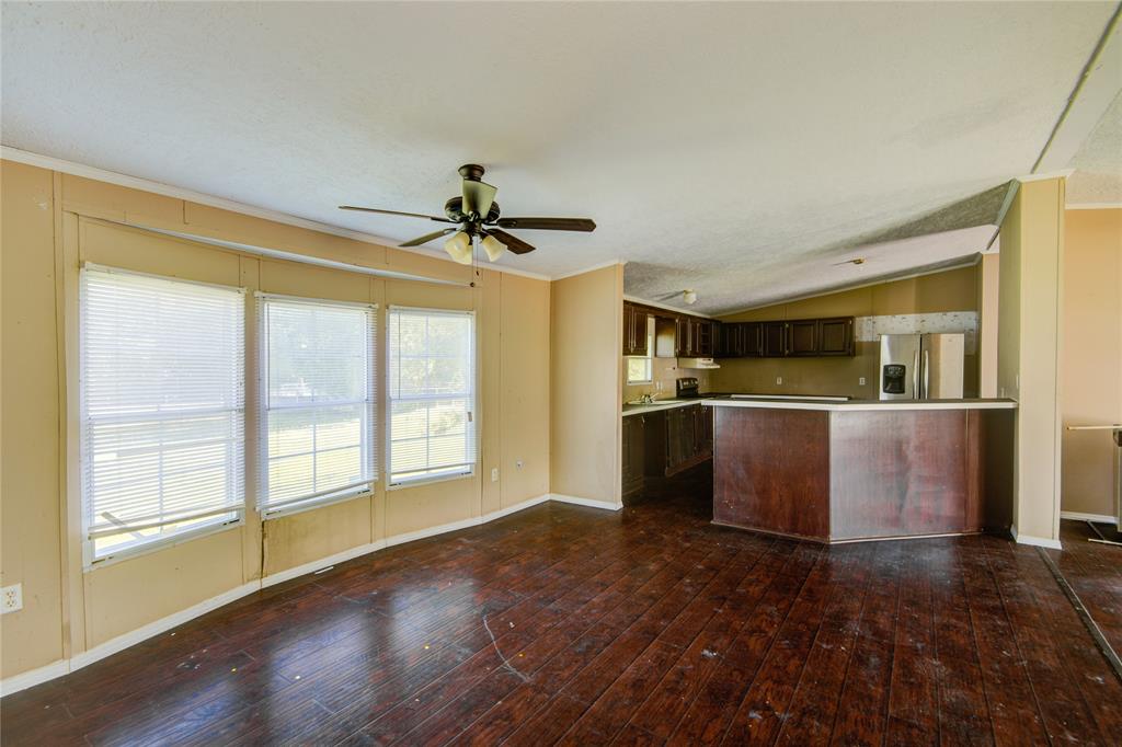 1380 Gifford Road, Angleton, Texas image 4