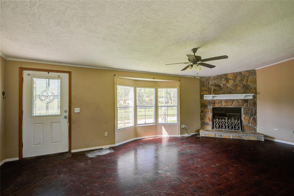 1380 Gifford Road, Angleton, Texas image 3