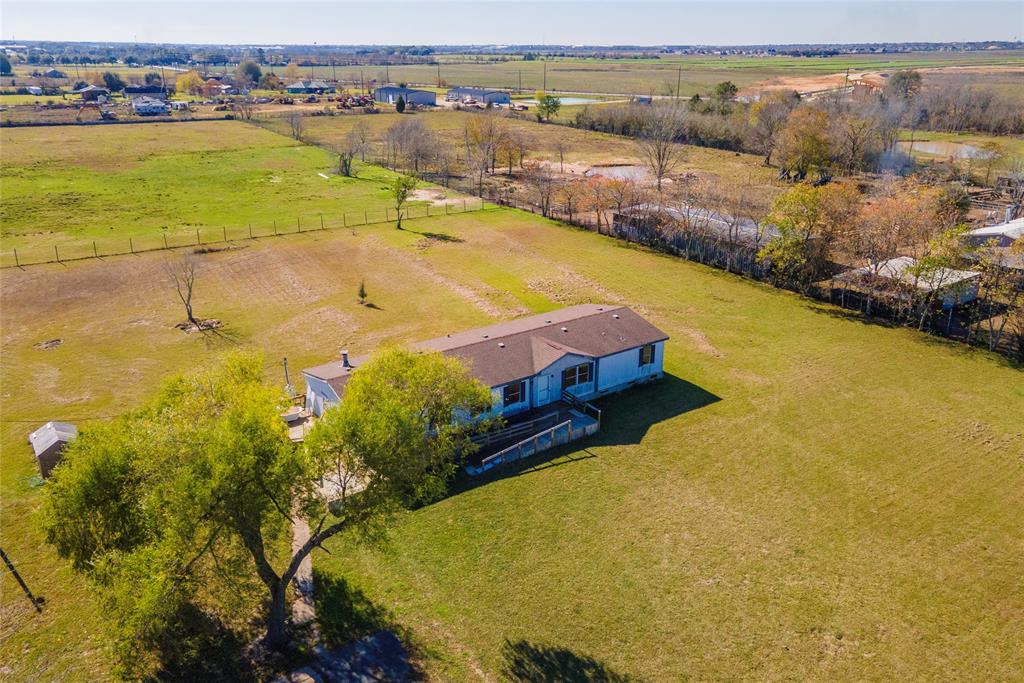 32705 Knebel Road, Waller, Texas image 1