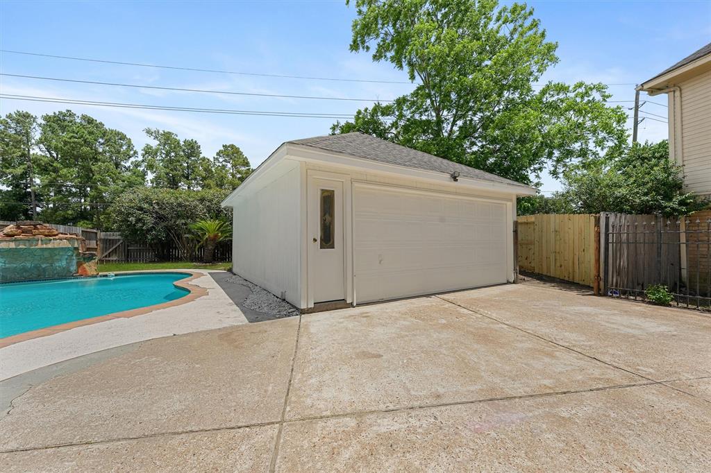 19042 Keyturn Lane, Humble, Texas image 23