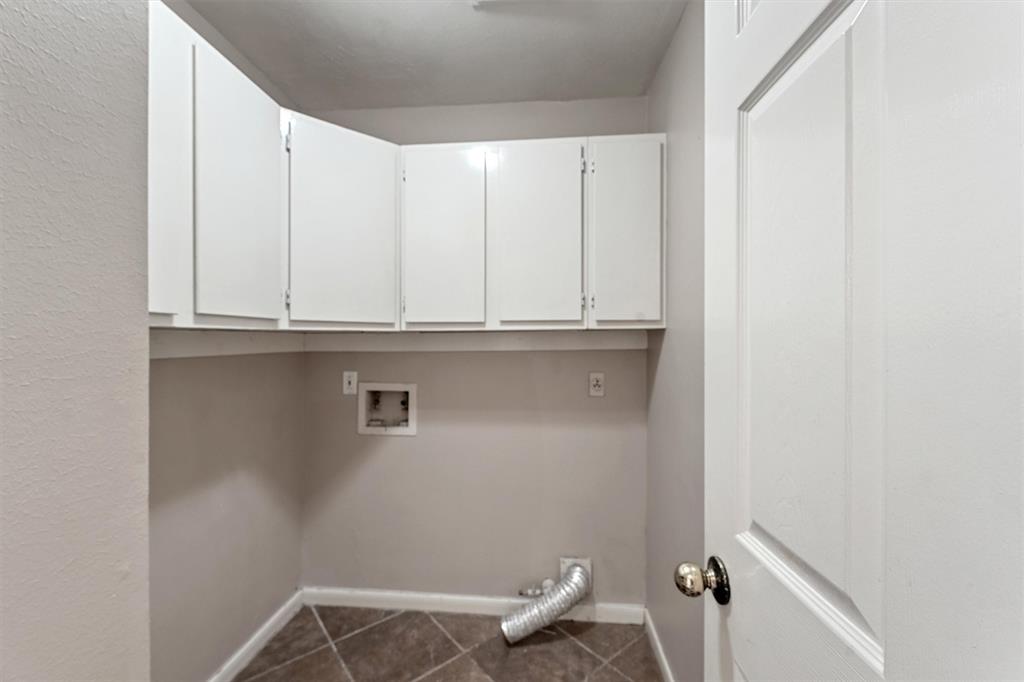 19042 Keyturn Lane, Humble, Texas image 12
