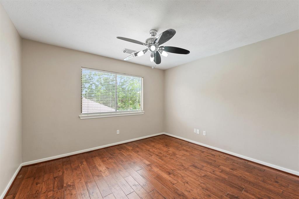 19042 Keyturn Lane, Humble, Texas image 18