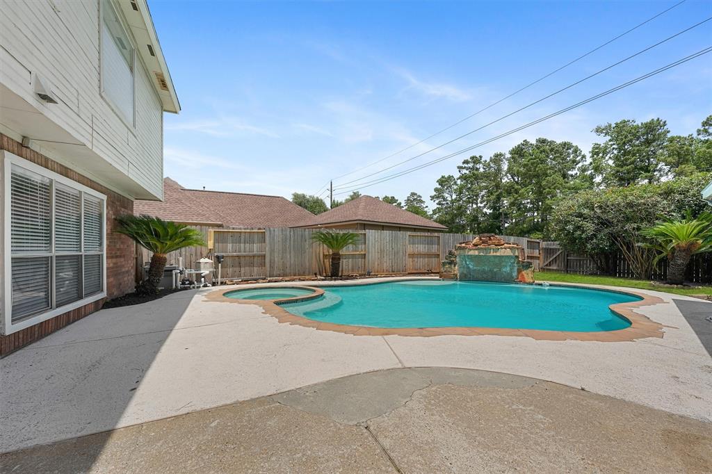 19042 Keyturn Lane, Humble, Texas image 21