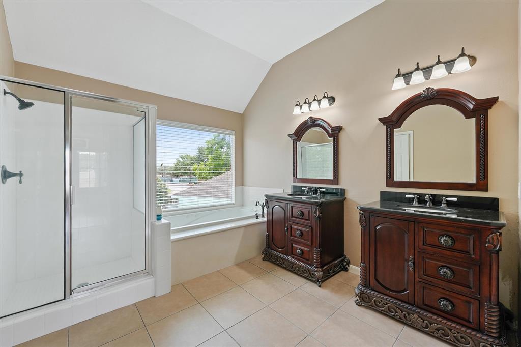 19042 Keyturn Lane, Humble, Texas image 16
