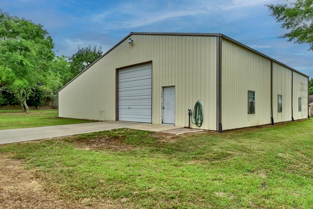 324 Howard Street, Sealy, Texas image 29