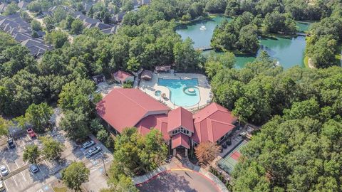 A home in Conroe