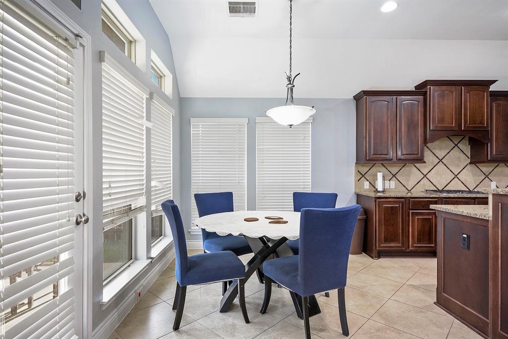 27815 Colonial Point Drive, Katy, Texas image 15