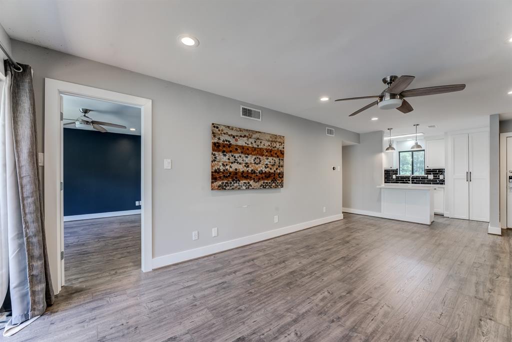 12100 Melville Drive 606