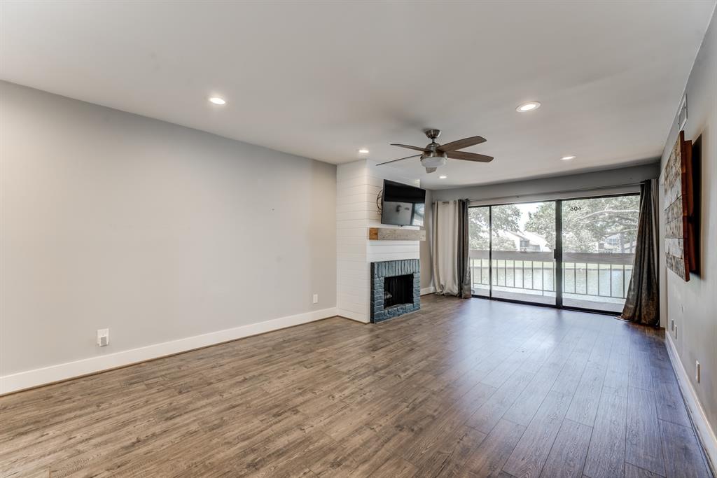 12100 Melville Drive 606