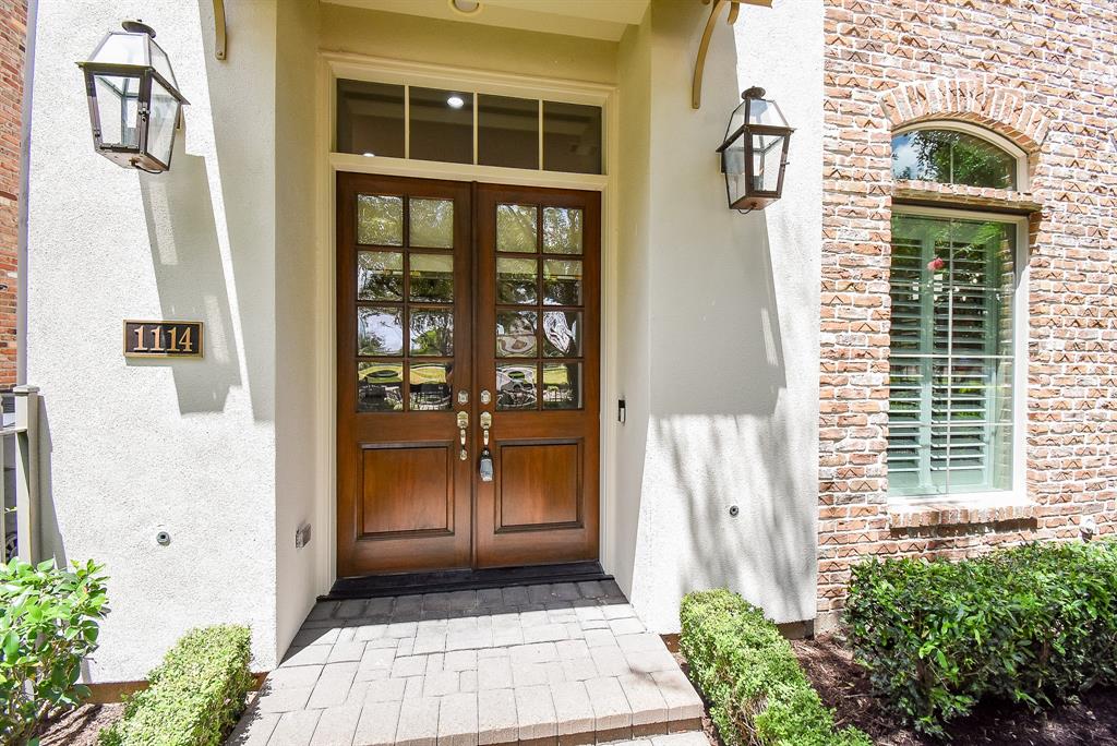 1114 Lake Pointe Parkway
