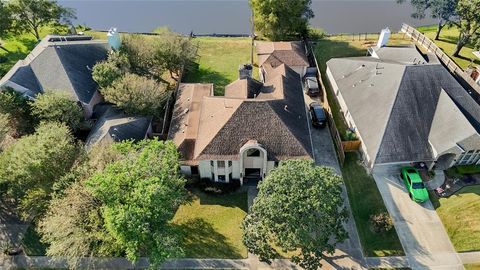 A home in Missouri City