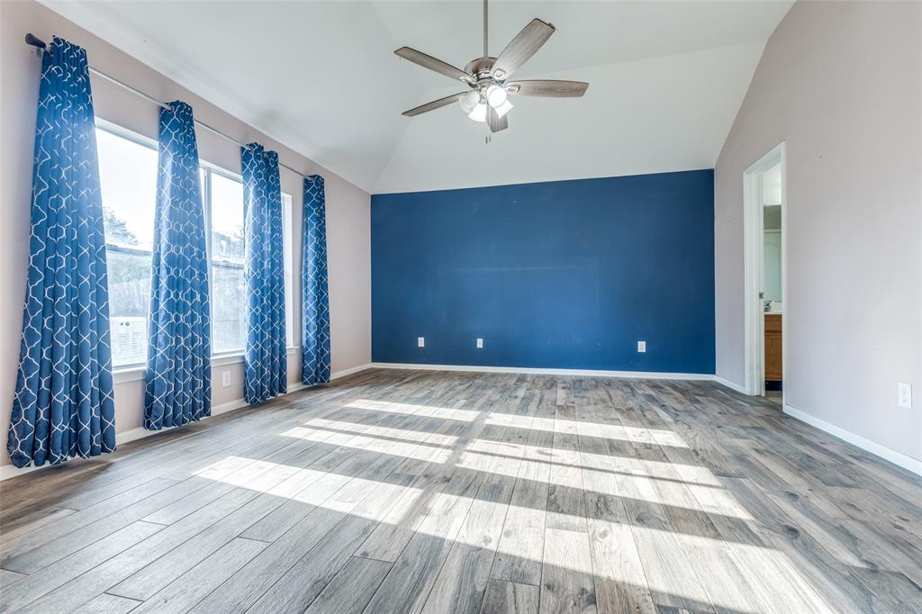 835 Victoria Lakes Drive, Katy, Texas image 15