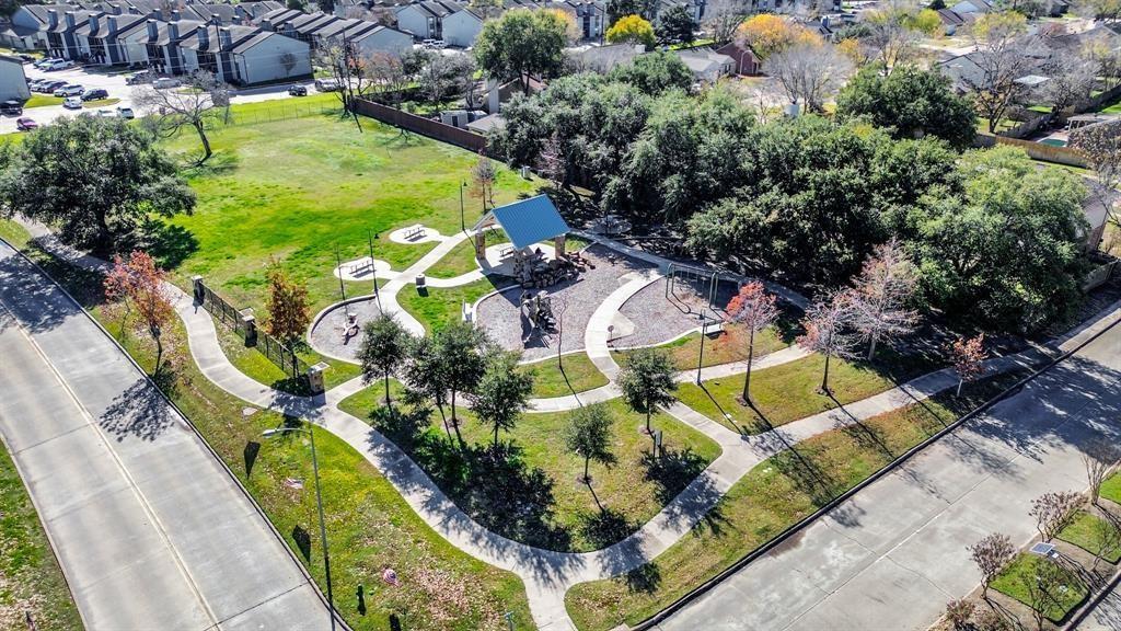 10206 Jockey Club Drive, Houston, Texas image 38