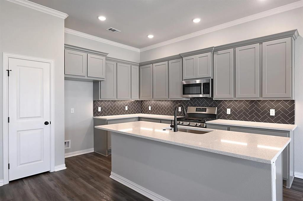6106 Pocono Drive, College Station, Texas image 6