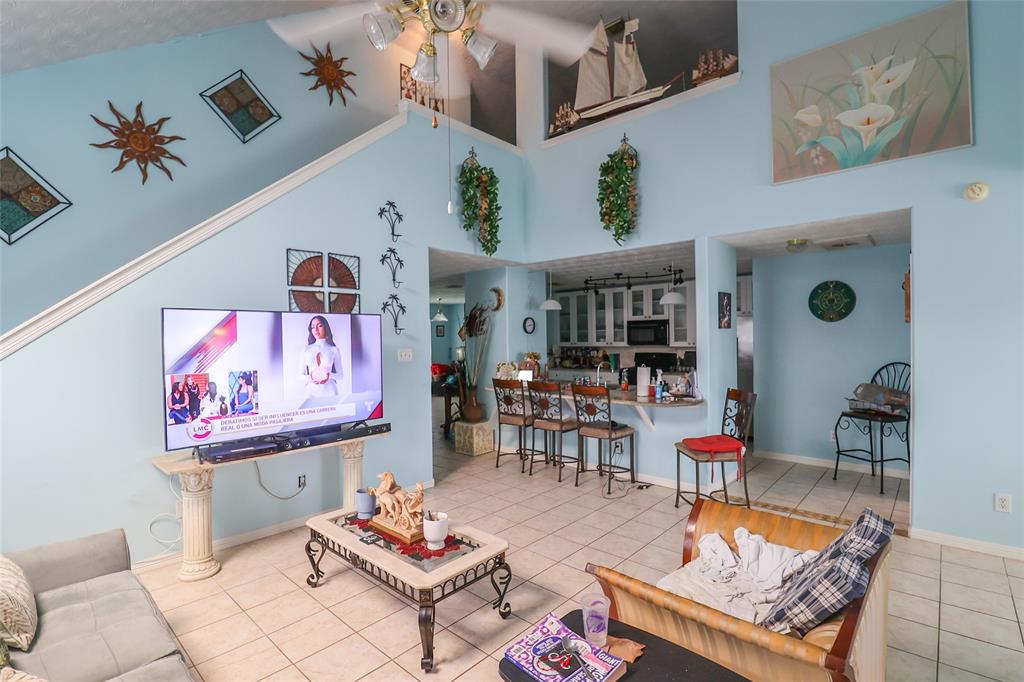 24007 Floragate Drive, Spring, Texas image 30