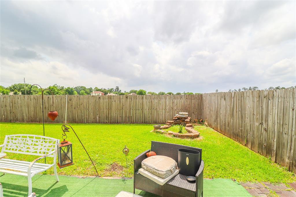 24007 Floragate Drive, Spring, Texas image 34
