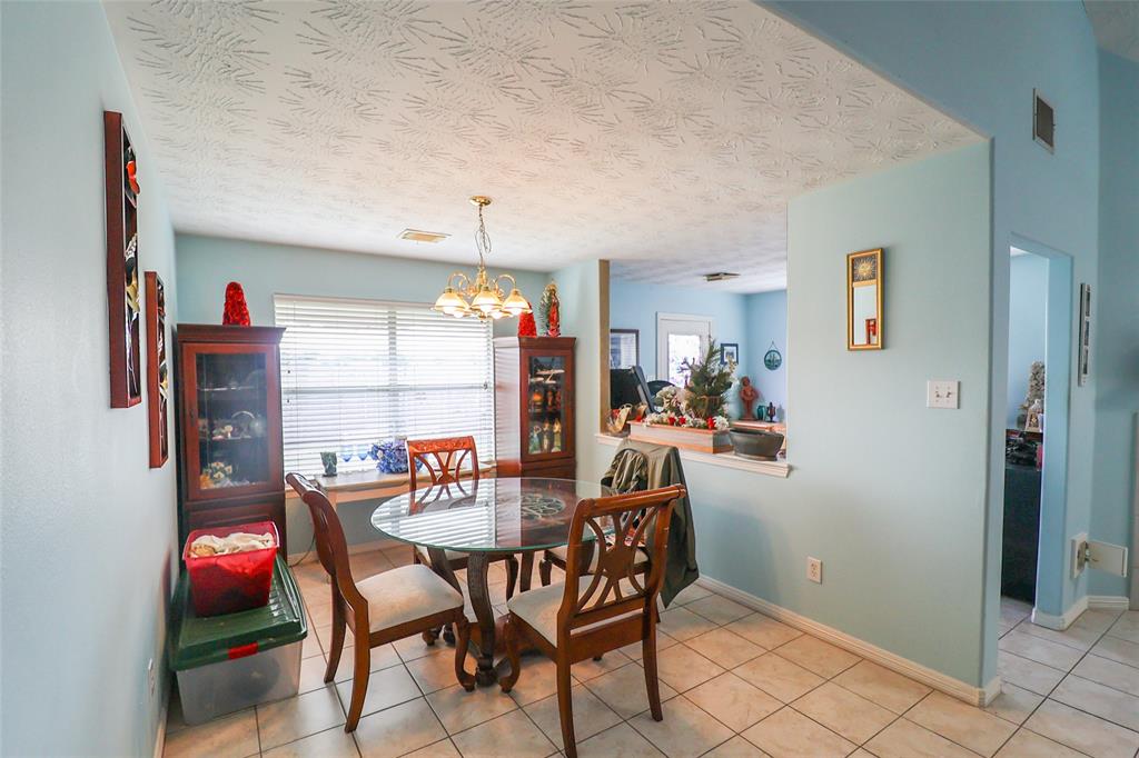 24007 Floragate Drive, Spring, Texas image 16