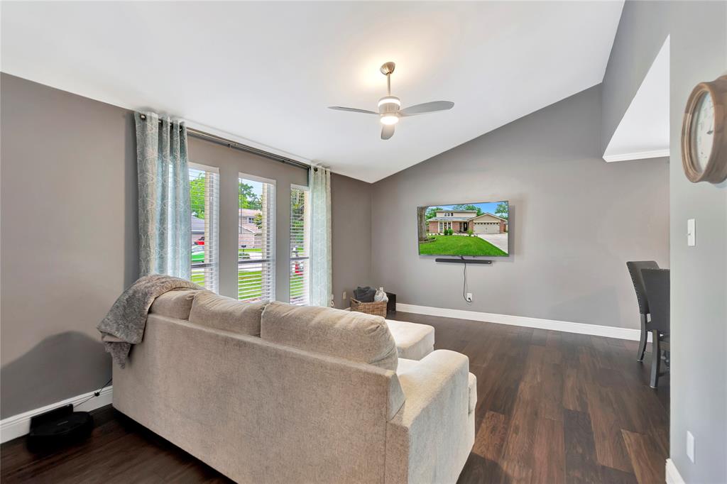 5907 High Meadow Street, League City, Texas image 14