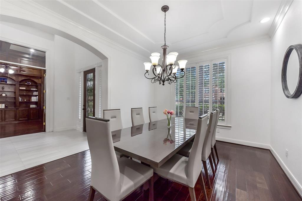 property-search 4 9915 Touhy Lake Drive
