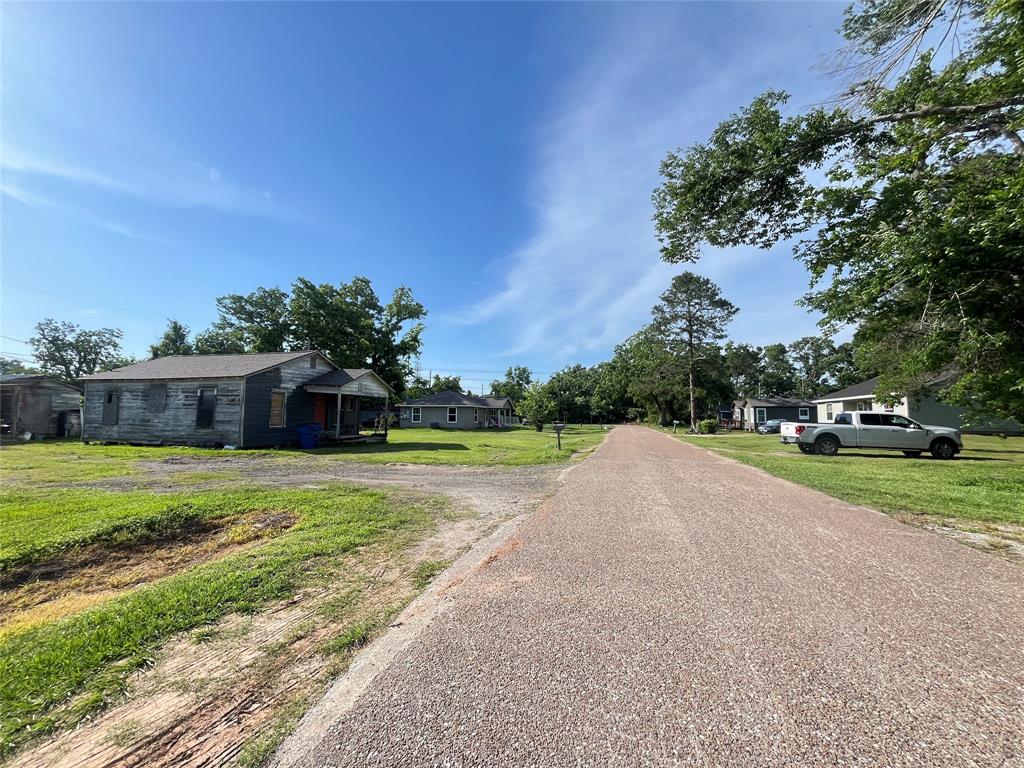 112 Carver Street, West Columbia, Texas image 4