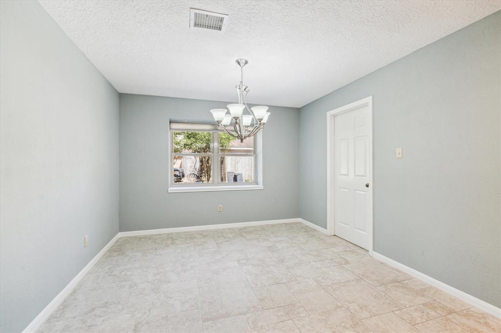 3102 Cedar Knolls Drive, Kingwood, Texas image 11