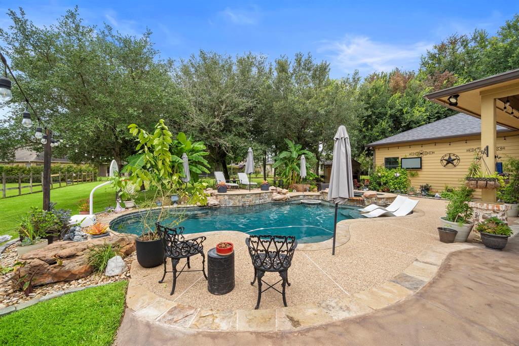 3423 Woodbine Drive