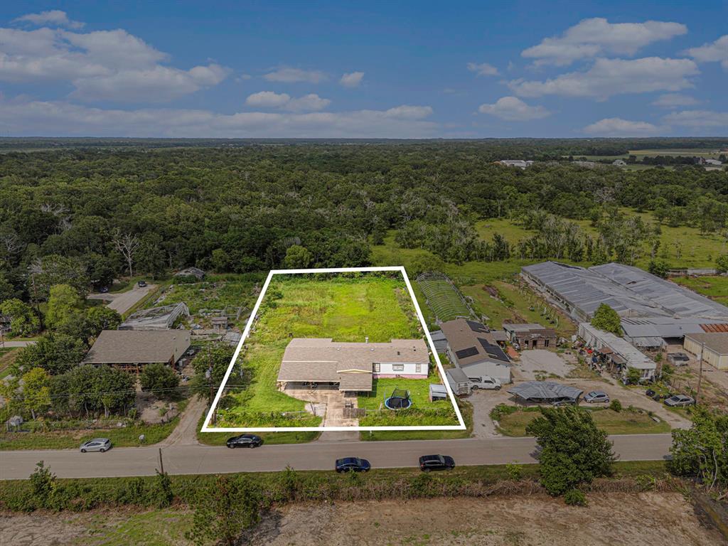 8007 S Summer Lane, Rosharon, Texas image 1