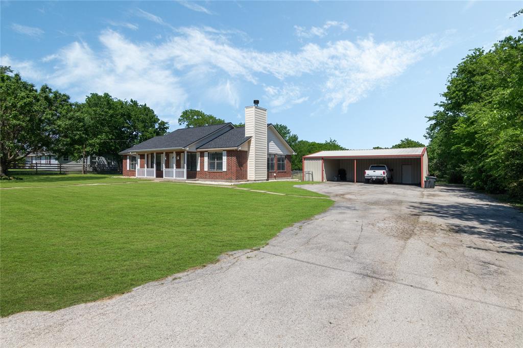 1010 N Shipp Street, Madisonville, Texas image 5