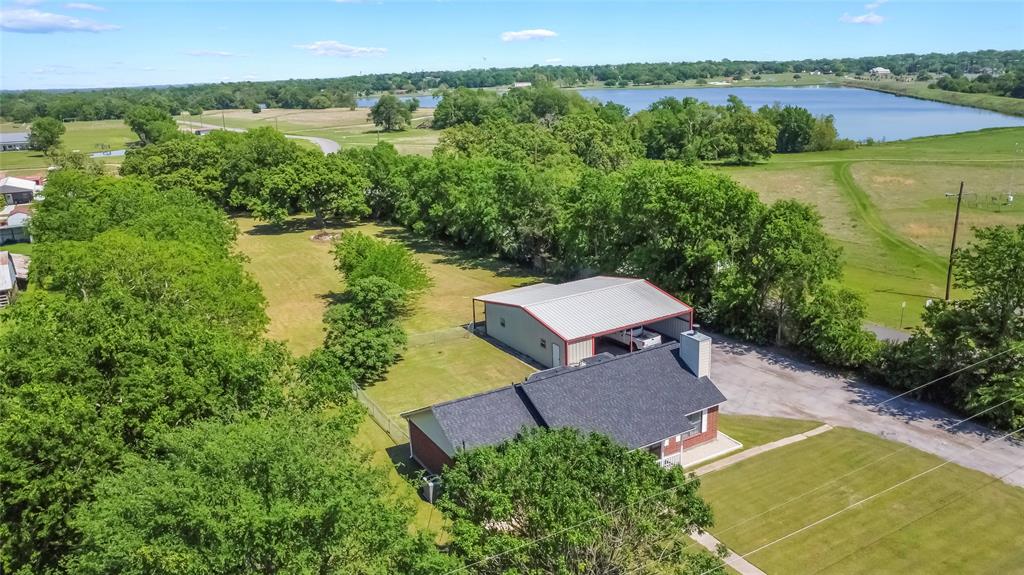 1010 N Shipp Street, Madisonville, Texas image 6