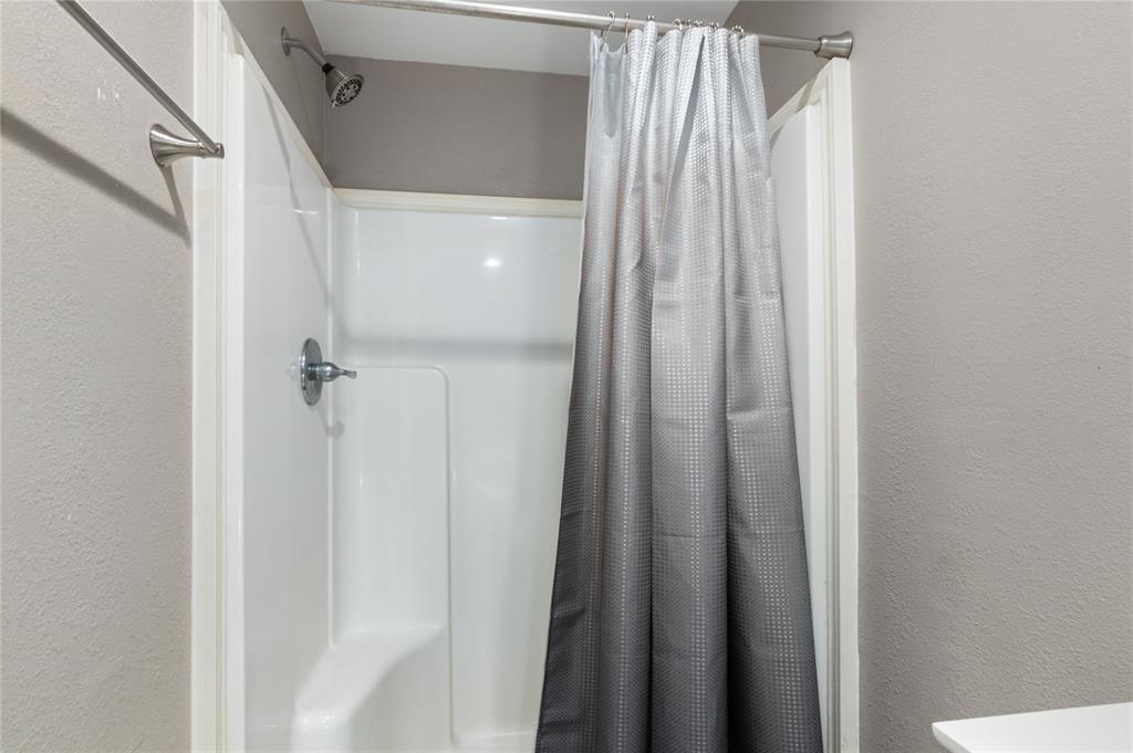 1010 N Shipp Street, Madisonville, Texas image 33