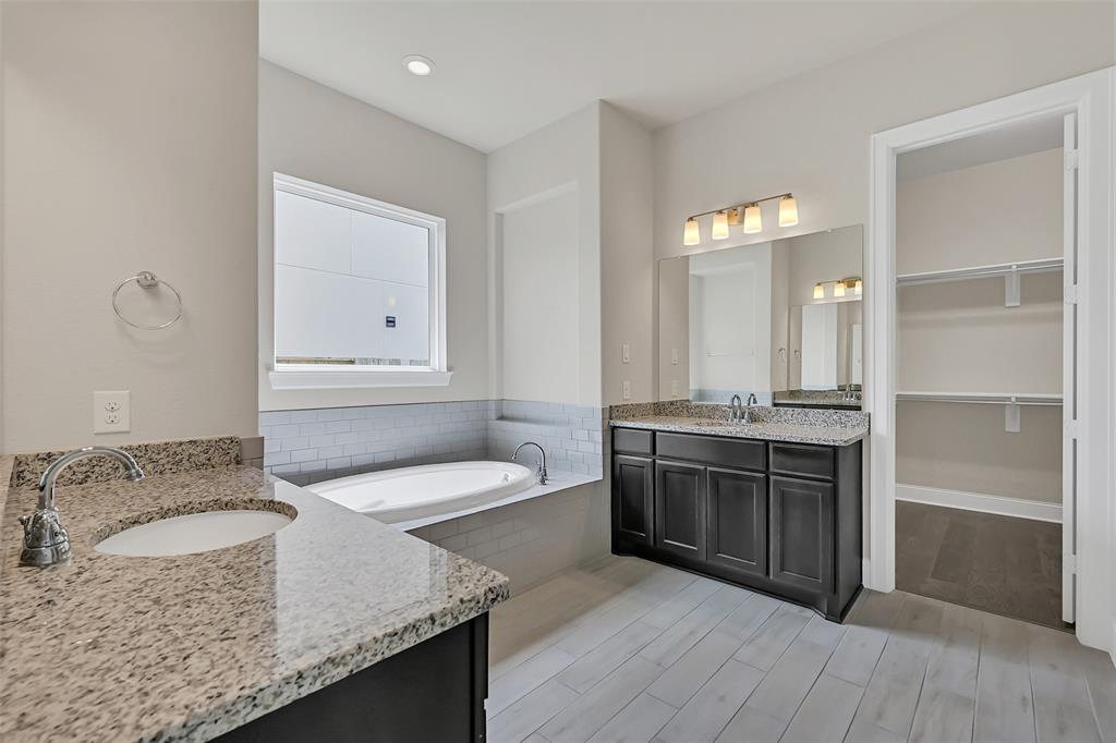 Iowa Colony, Texas 77583, United States, 4 Bedrooms Bedrooms, ,4 BathroomsBathrooms,Residential,Active,132960