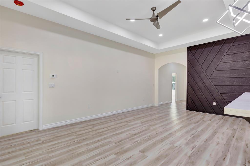 1107 N Main Street, Dayton, Texas image 17