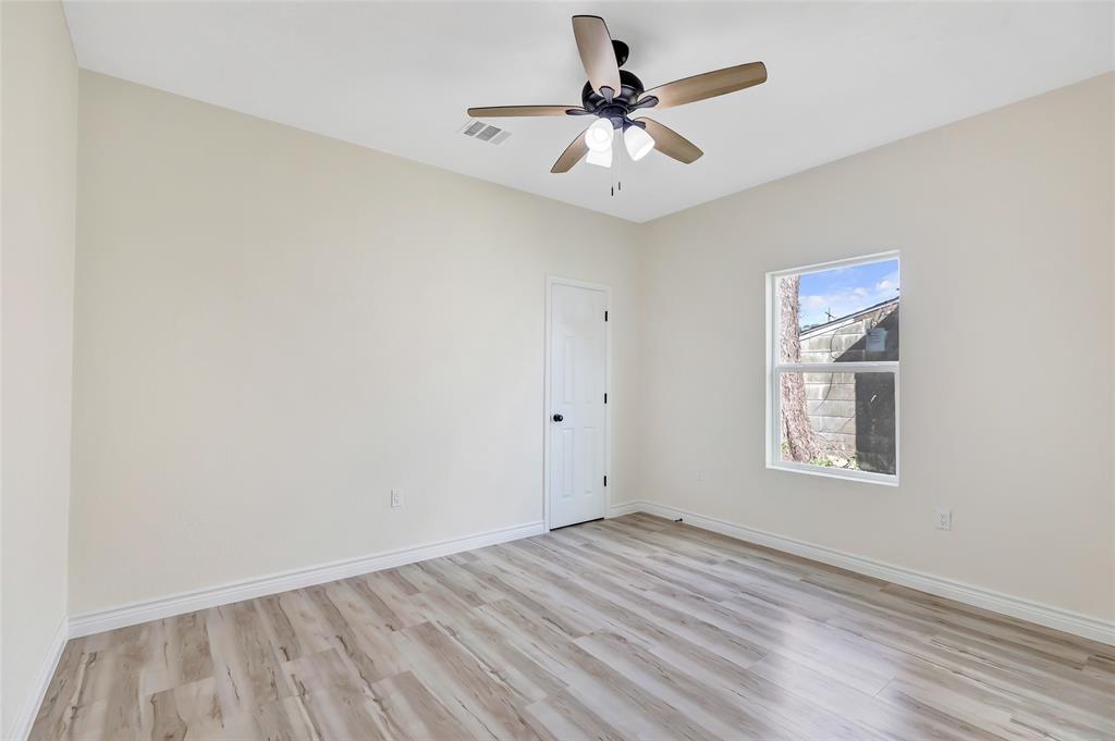 1107 N Main Street, Dayton, Texas image 11