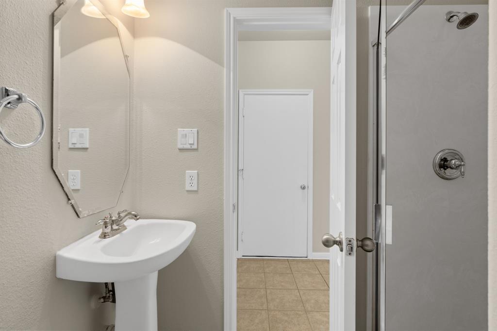 6331 Virginia Fields Drive, Katy, Texas image 19